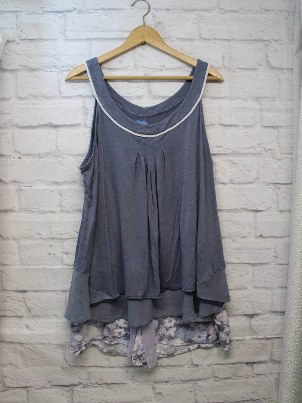 SImply Vera Wang Extra Large Gray Purple Floral Watercolor Summer Pajama Set